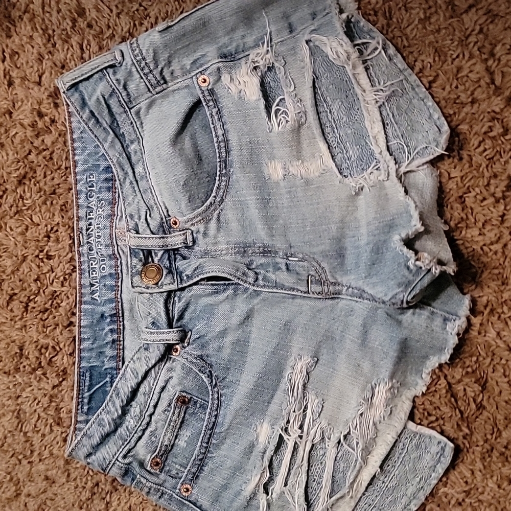 Hi rise festival American Eagle short shorts